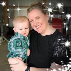 Meet your Posher, Casey